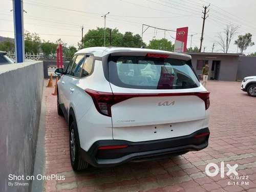 Kia Carens 2025