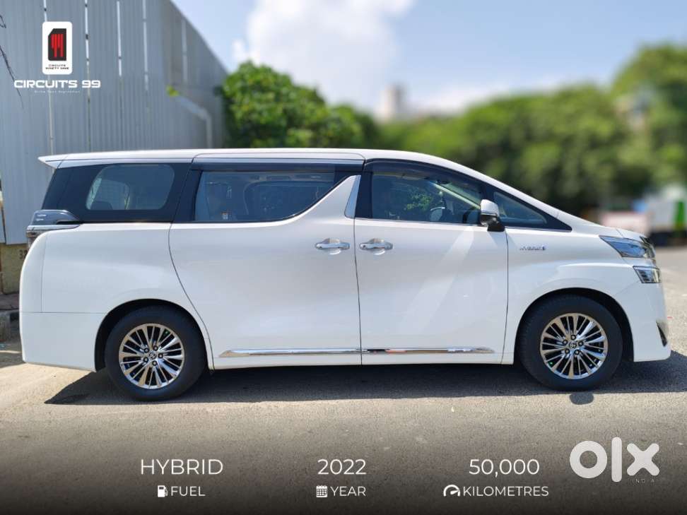 Toyota Vellfire, 2022, Petrol