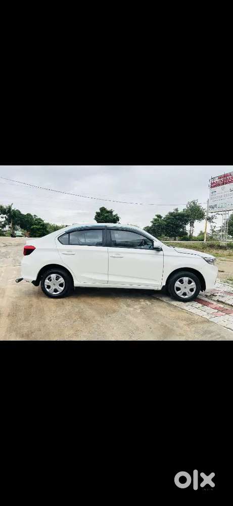 Honda Amaze 2022, 23500 Km Driven
