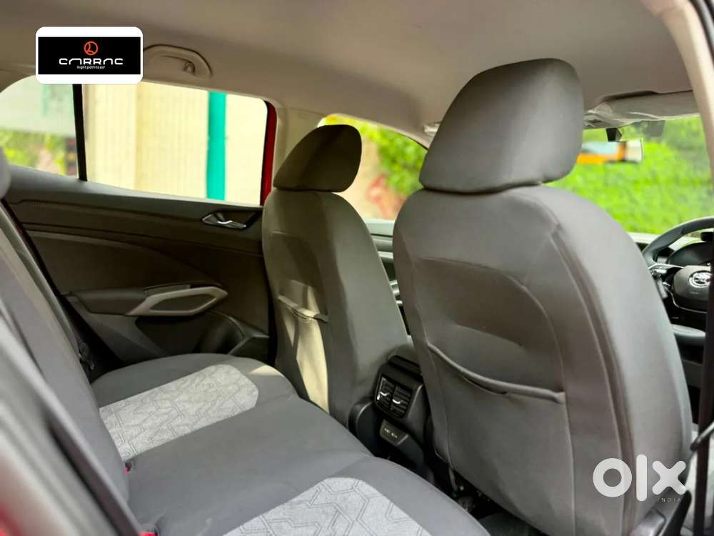 Skoda Kylaq Signature At, 2025, Petrol