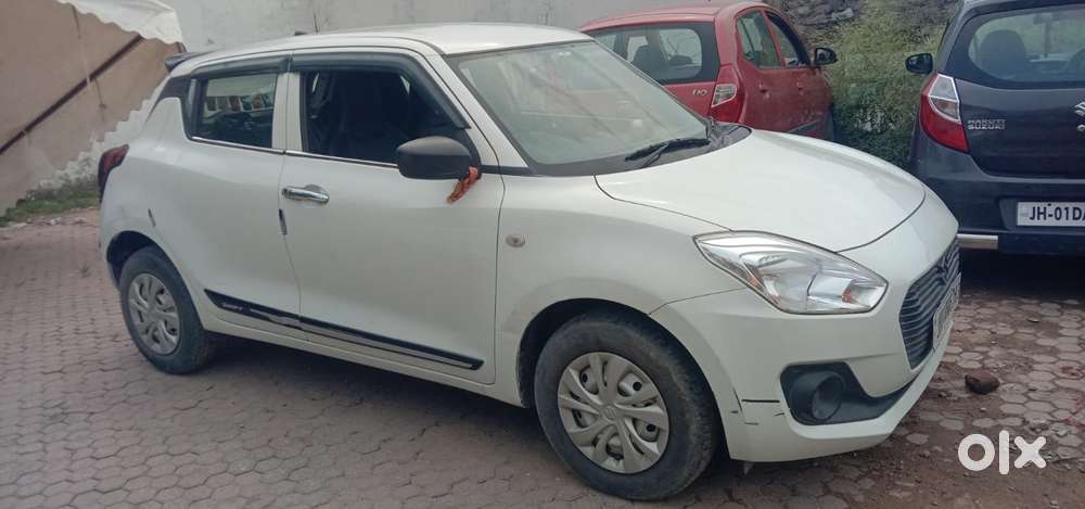 Maruti Suzuki Swift Lxi, 2020, Petrol