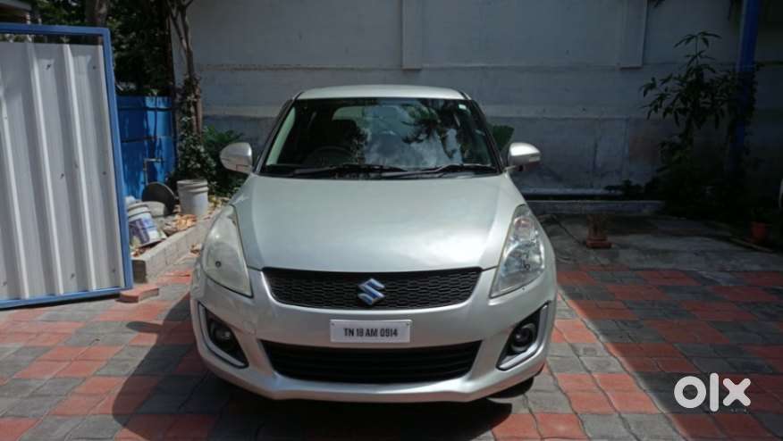 Maruti Suzuki Swift Vxi 1.2 Abs Bs-iv, 2017, Petrol
