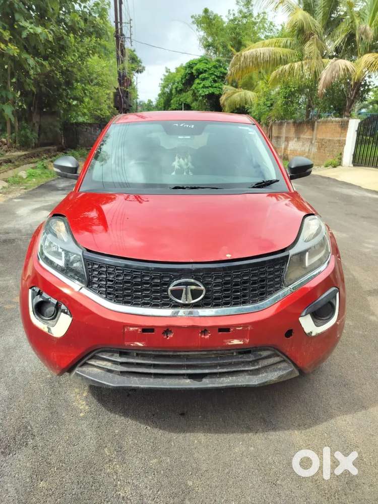 Tata Nexon 1.2 Revotron Xm, 2018, Petrol