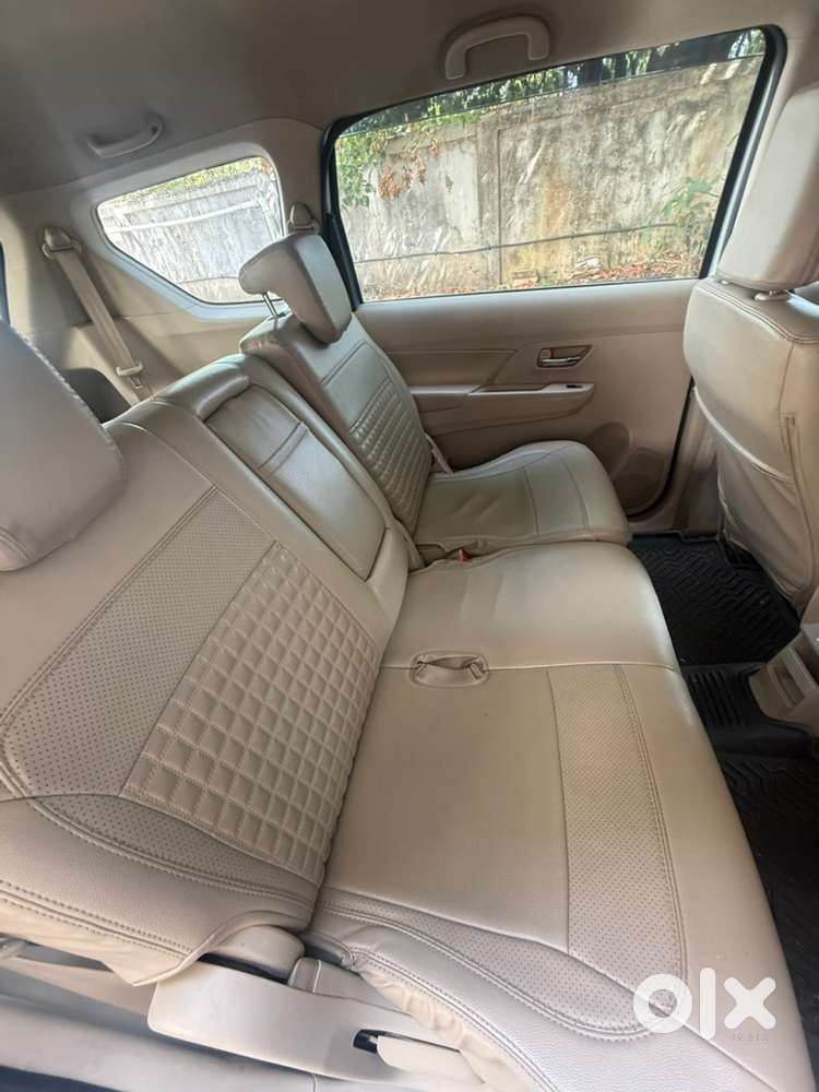 Maruti Ertiga Zxi 2023