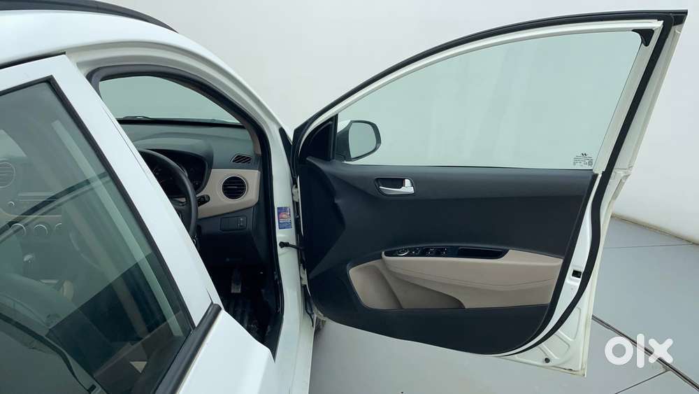 Hyundai Grand I10 1.2 Kappa Sportz Option At, 2017, Petrol