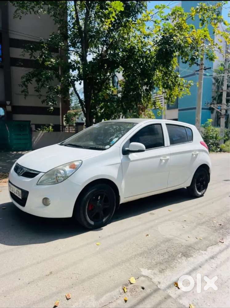 Hyundai I20 Asta Diesel 2011