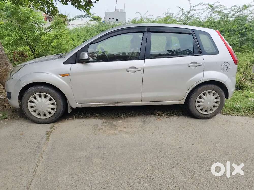 Ford Figo 1.2 Titanium 2010