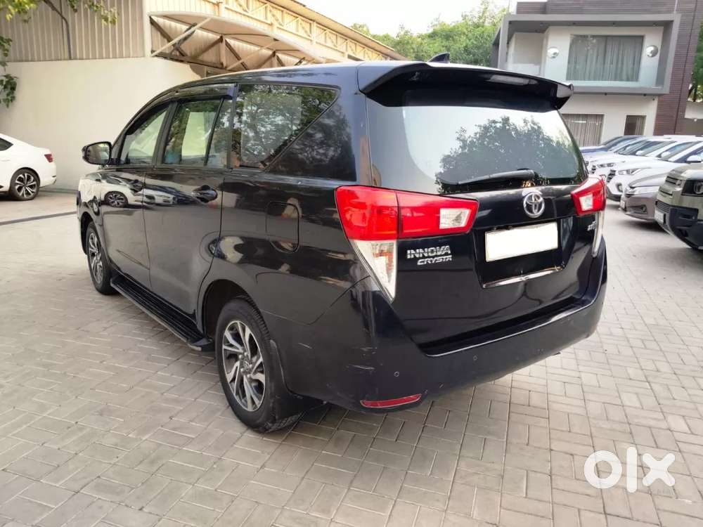 Toyota Innova Crysta [2020-ongoing] 2.7 Gx At 7 Str, 2022, Petrol