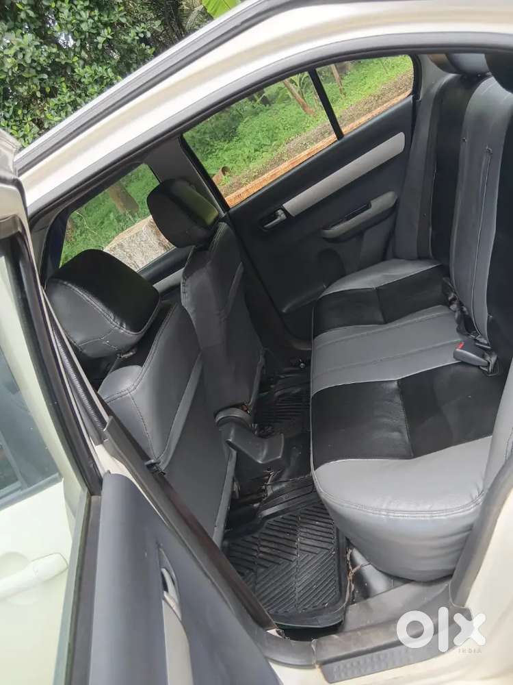 Maruti Suzuki Dzire 2011