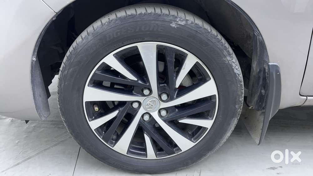 Toyota Innova Crysta [2020-ongoing] 2.7 Zx At 7 Str, 2022, Petrol