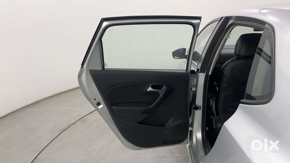 Volkswagen Polo Petrol Comfortline 1.2l, 2015, Petrol
