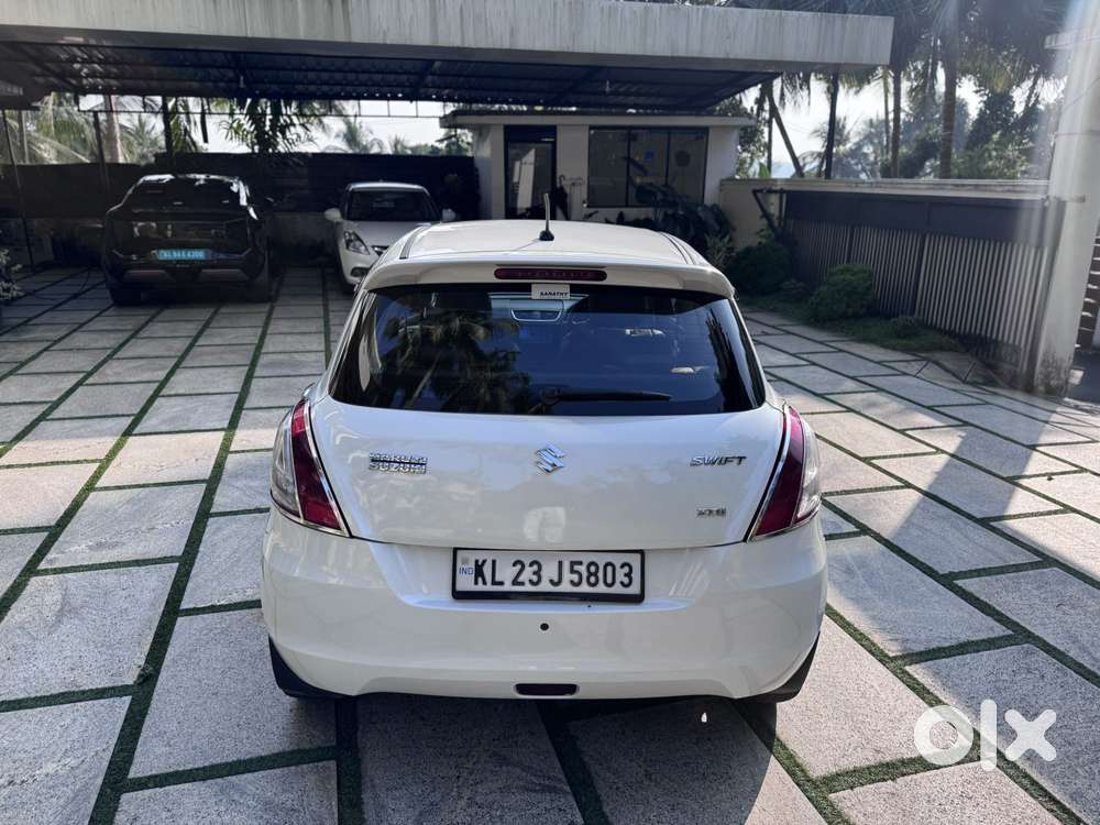 Maruti Suzuki Swift Zdi Plus, 2014, Diesel