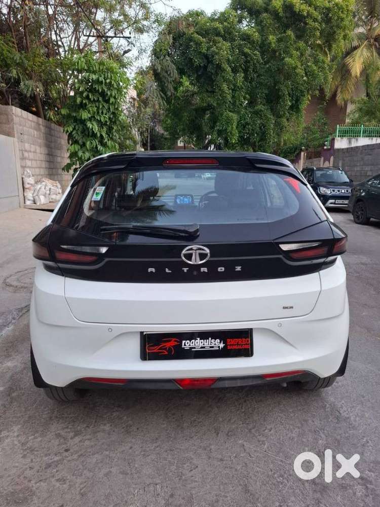 Tata Altroz Xz Plus (s), 2023, Petrol