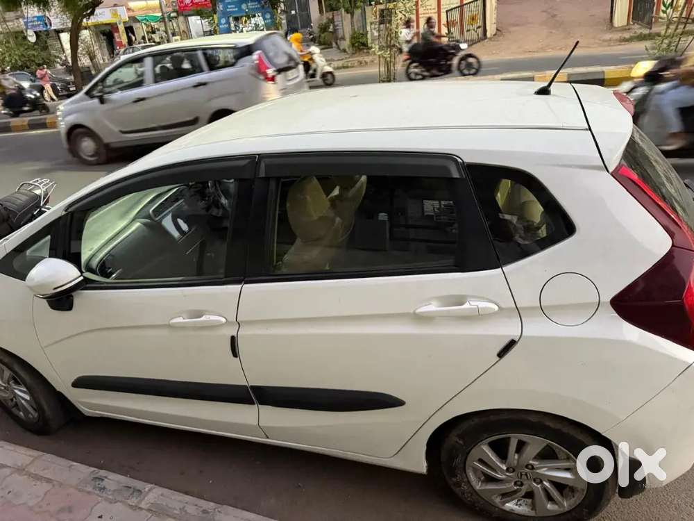 Honda Jazz 2016 Cng & Hybrids 123000 Km Driven