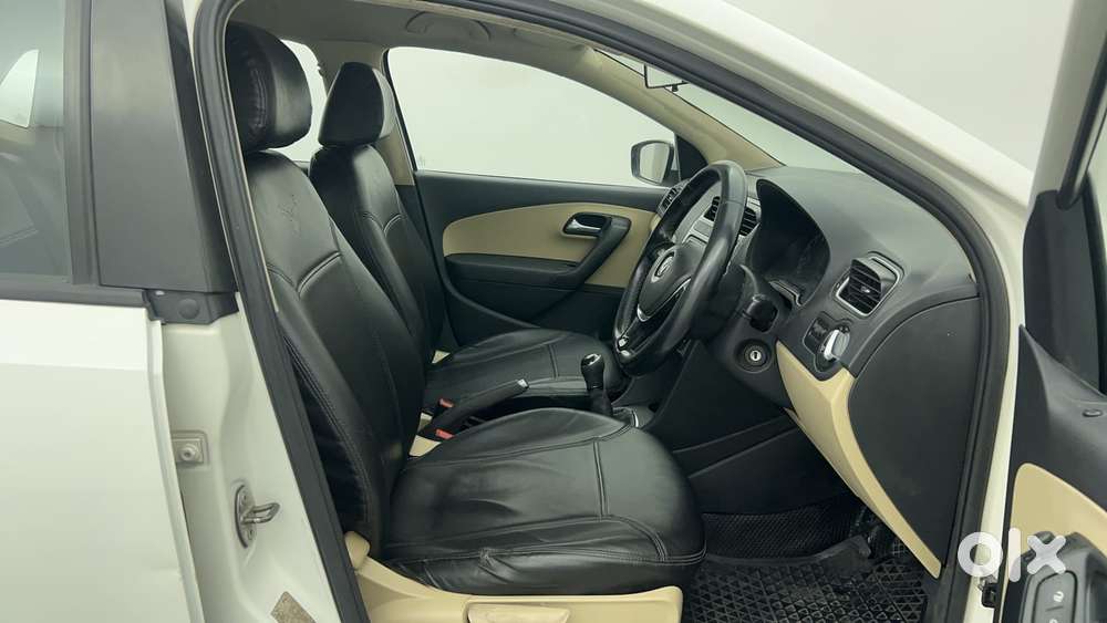 Volkswagen Polo 2009-2013 Petrol Highline 1.2l, 2015, Petrol