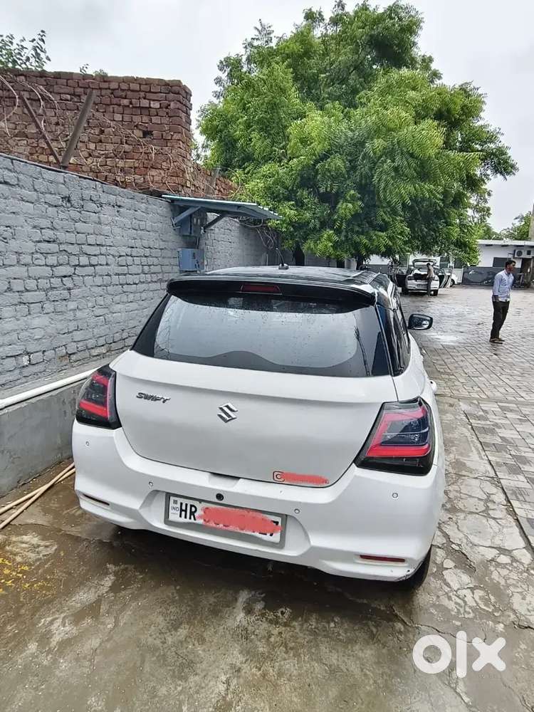 Maruti Suzuki Swift 1.2 2024