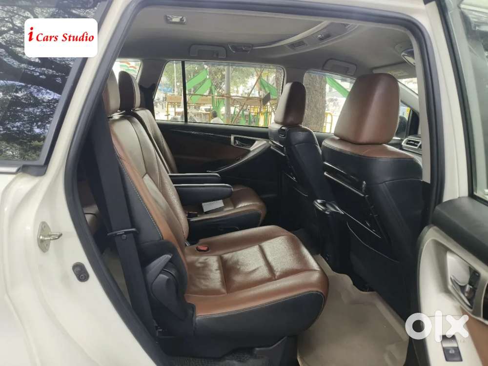 Toyota Innova Crysta 2.8 Zx At 7 Seater, 2019, Diesel