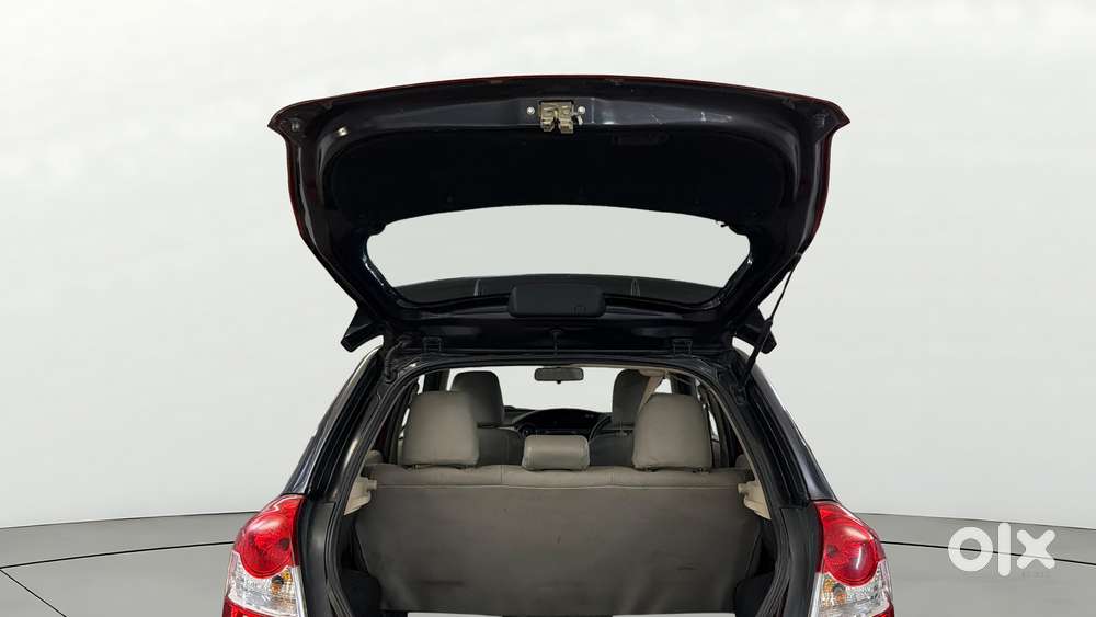 Toyota Etios Liva 1.2 V, 2018, Petrol