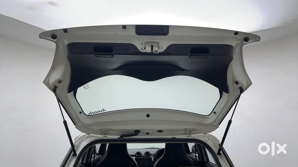 Maruti Suzuki Swift 1.3 Lxi, 2023, Petrol