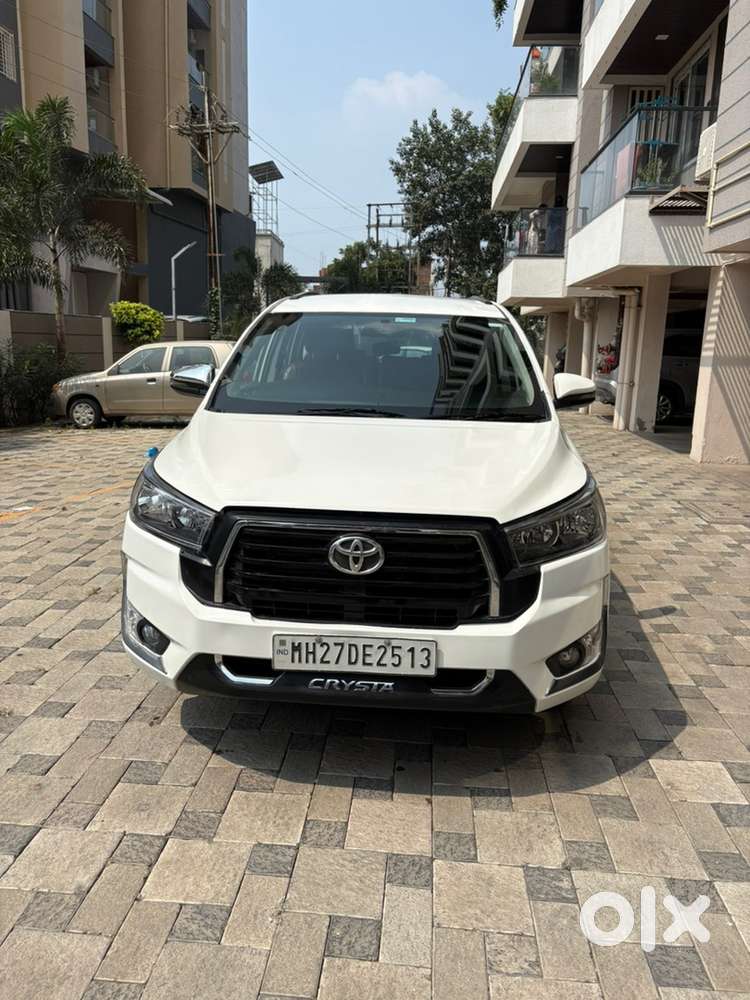 Toyota Innova Crysta 2022