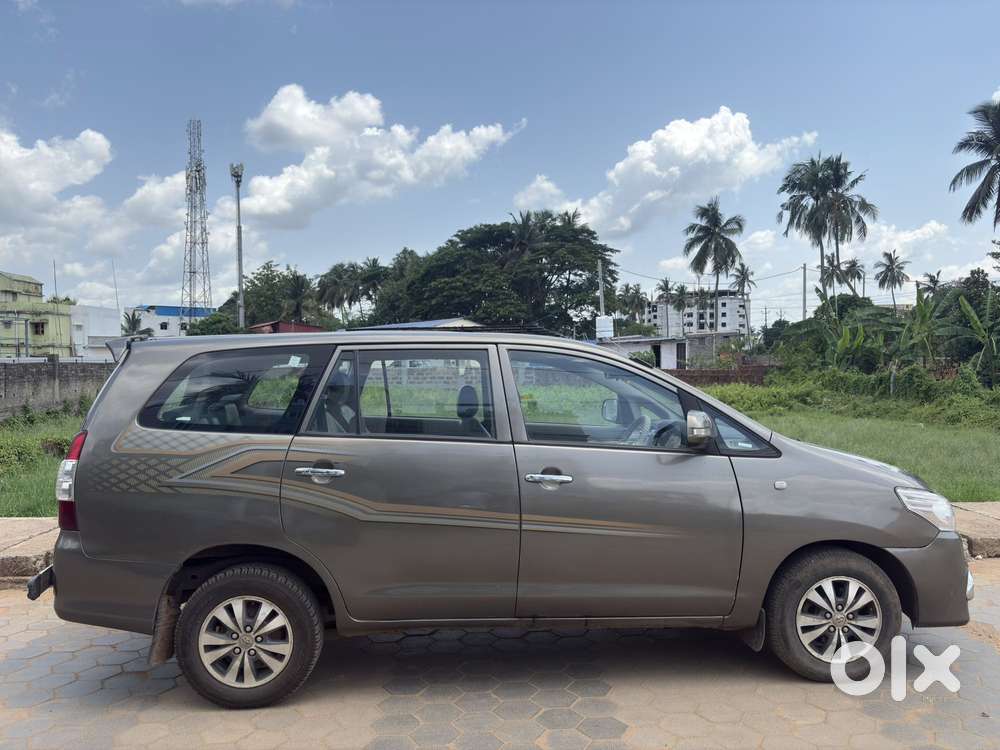 Toyota Innova 2.5 V 7 Str, 2015, Diesel