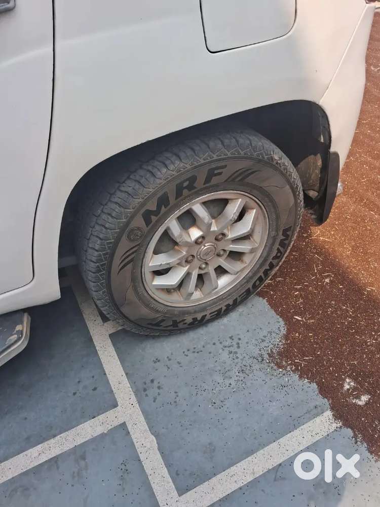 Mahindra Tuv 300 2017 Diesel Manual
