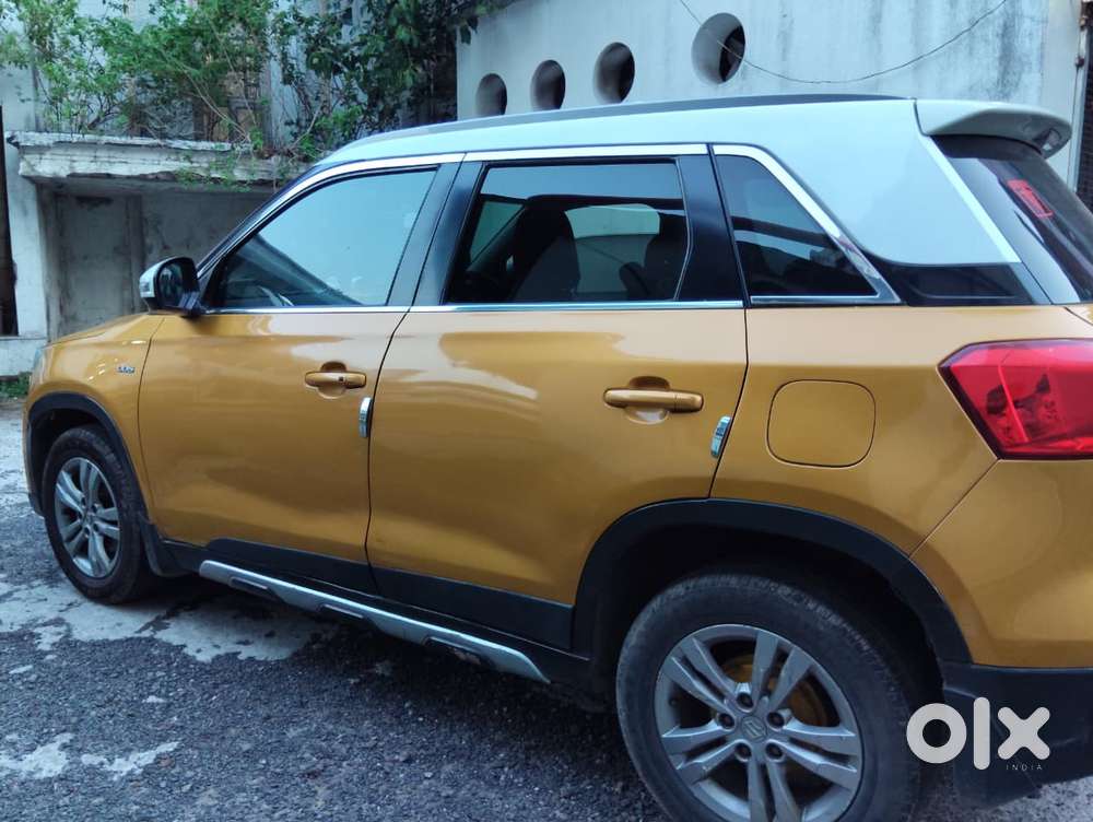 Maruti Suzuki Brezza Zdi+ Dual Tone, 2017, Petrol