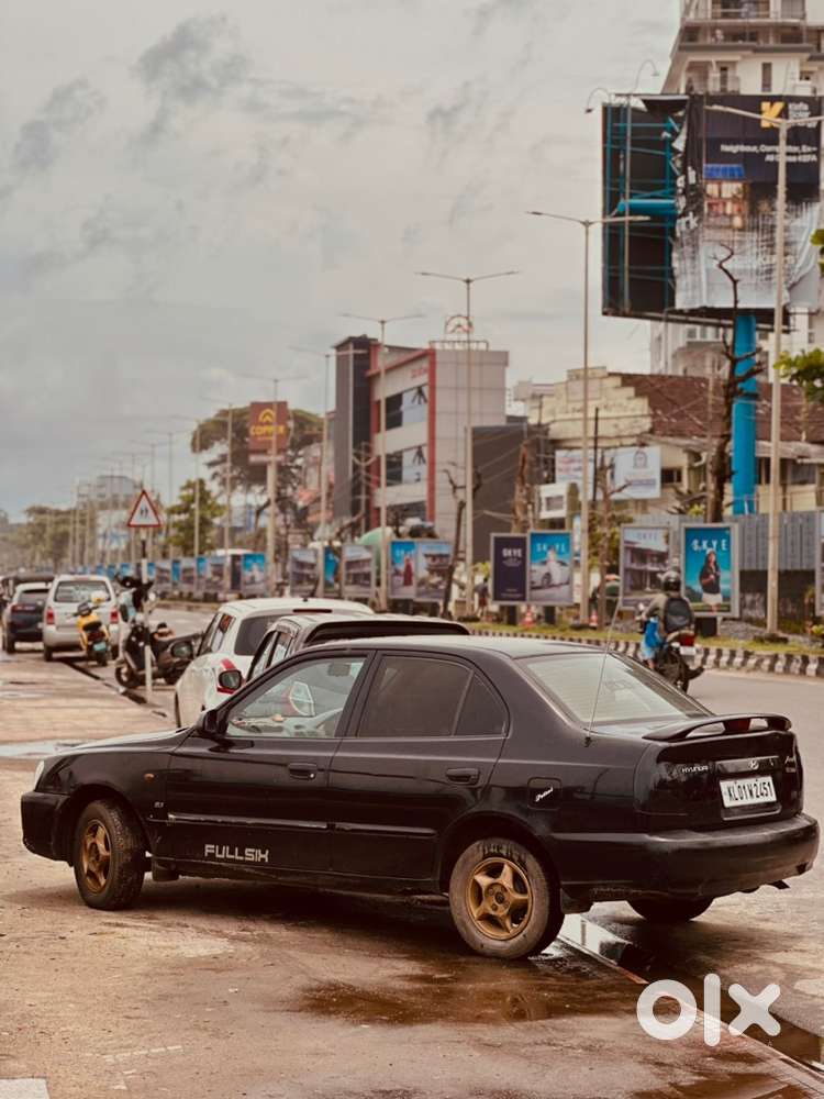 Hyundai Accent Petrol 2001