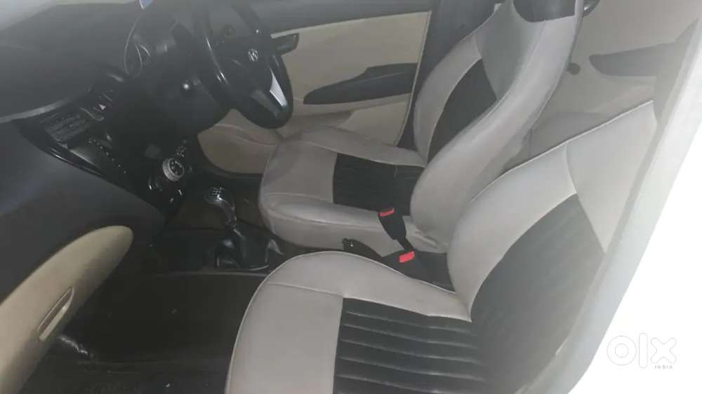 Hyundai Eon Sportz 2017