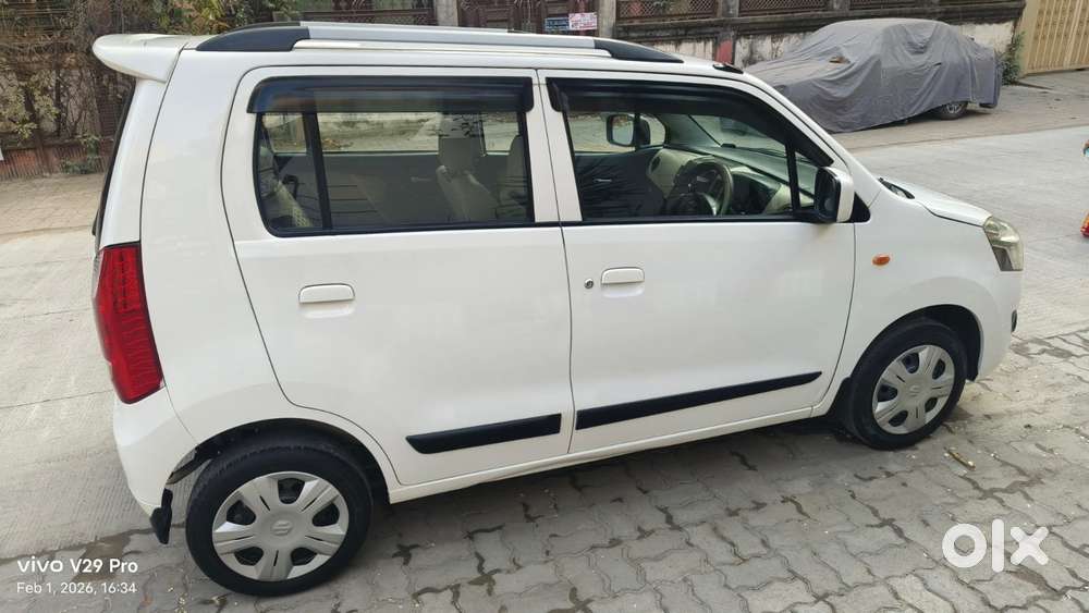 Maruti Suzuki Wagon R 1.0 Vxi Plus Amt, 2018, Petrol