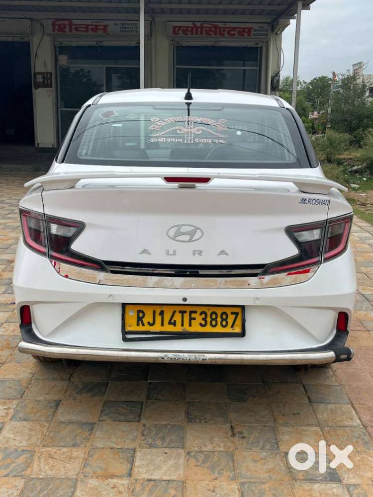 Hyundai Aura S Crdi, 2023, Cng & Hybrids