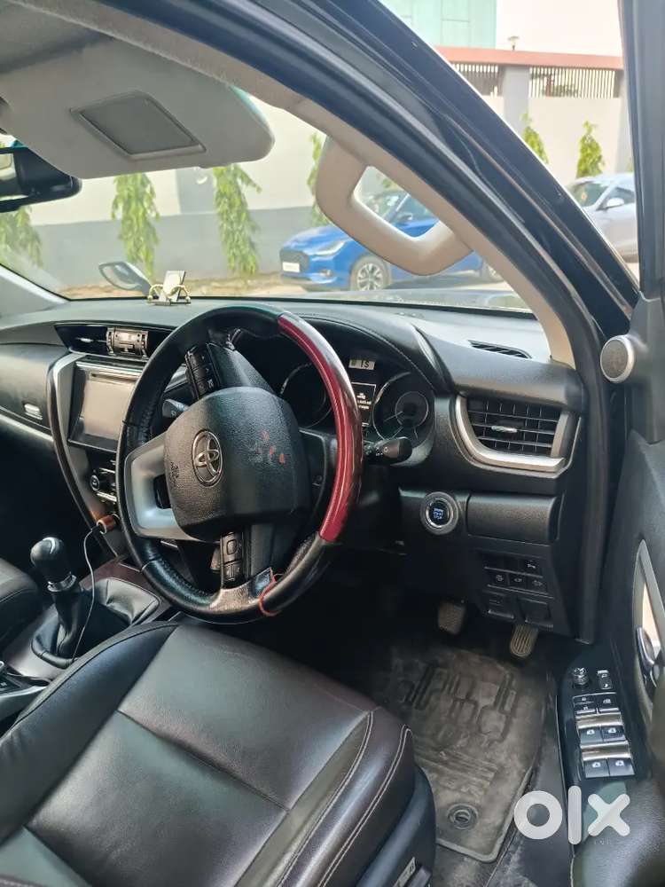 Toyota Fortuner 2020 Diesel 75000 Km Driven