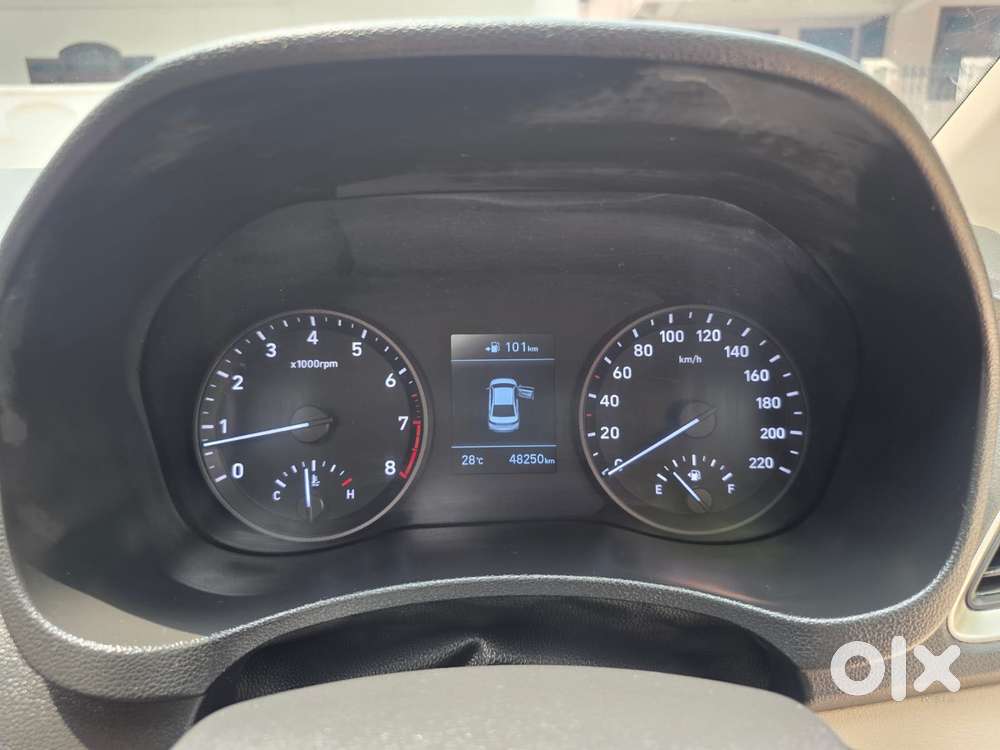 Hyundai Verna 1.6 Sx (o) Vtvt, 2018, Petrol