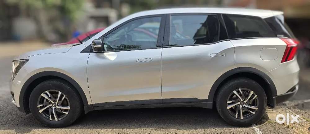 Mahindra Xuv700 2023 Petrol 17000 Km Driven