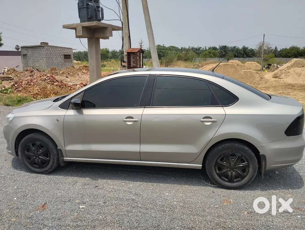 Skoda Rapid Elegance 2015