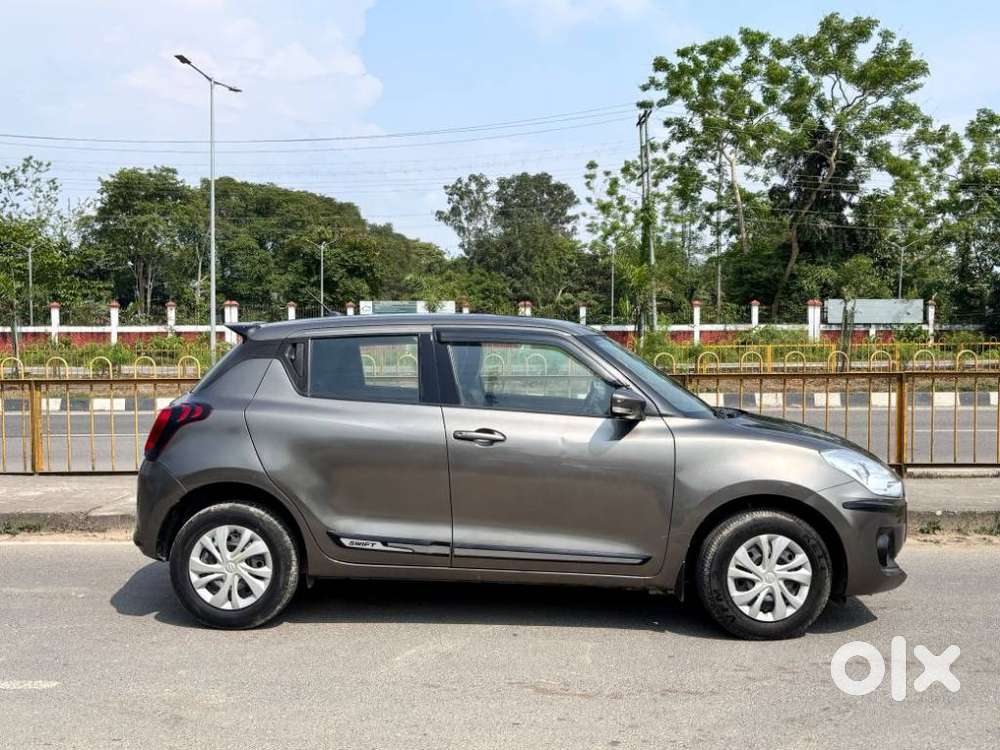 Maruti Suzuki Swift Vvt Vxi, 2021, Petrol
