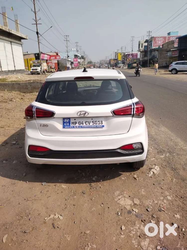Hyundai I20 2018 Lpg Good Condition Insurance Running