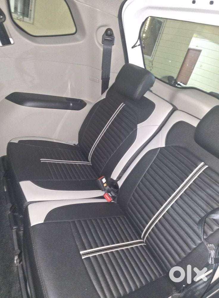 Renault Triber Rxz Easy-r Amt, 2023, Petrol