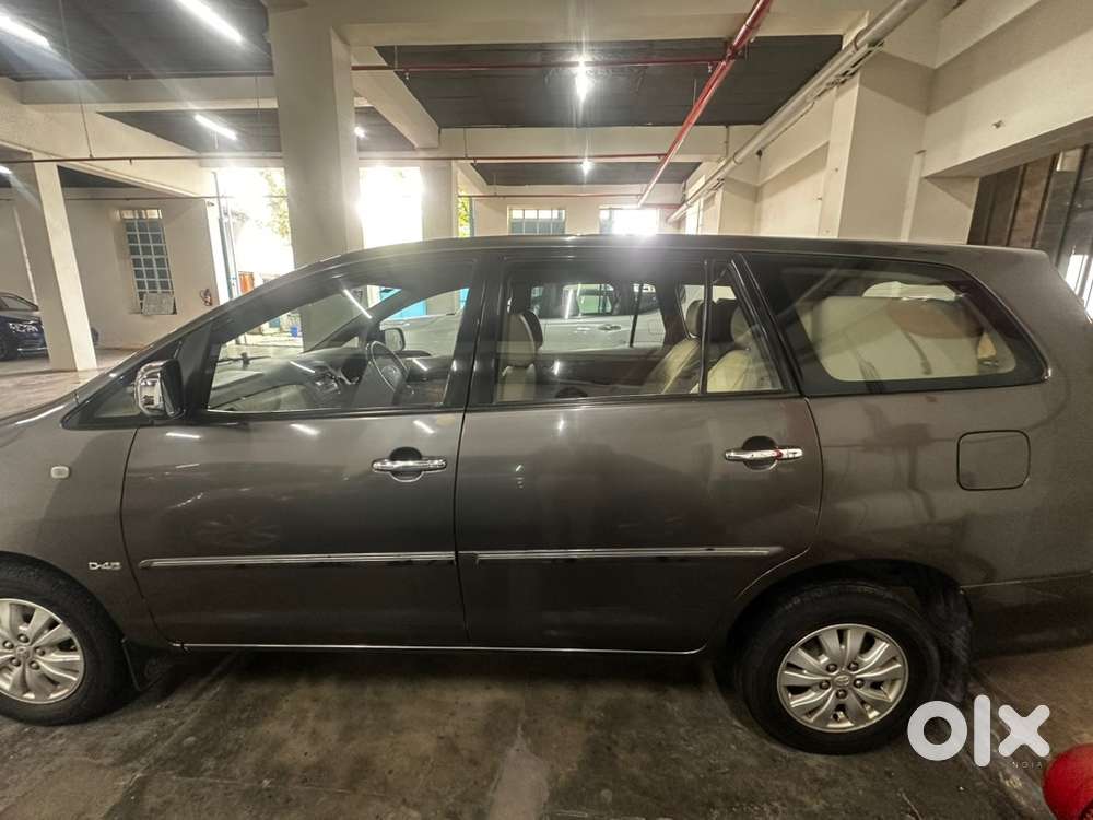 Toyota Innova Diesel 2011