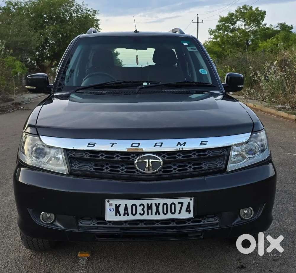 Tata Safari Strome