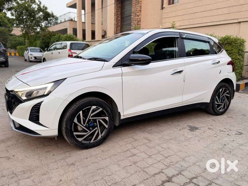 Hyundai I20 Asta 1.4 Automatic (o) With Sunroof, 2024, Petrol