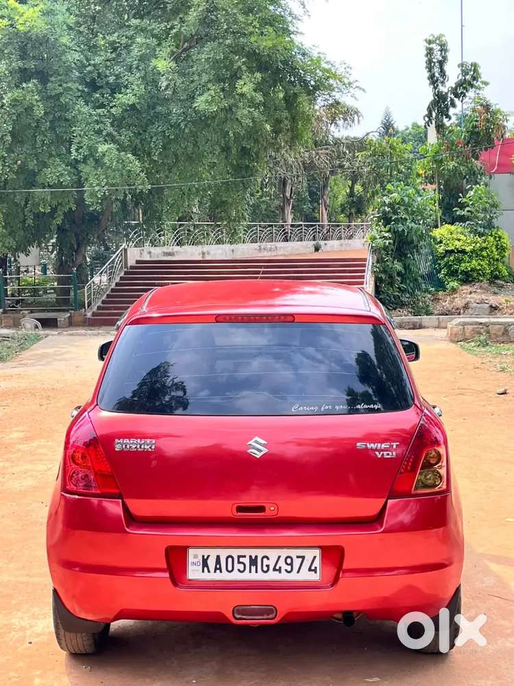 Maruti Suzuki Swift 2009 Diesel 88000 Km Driven
