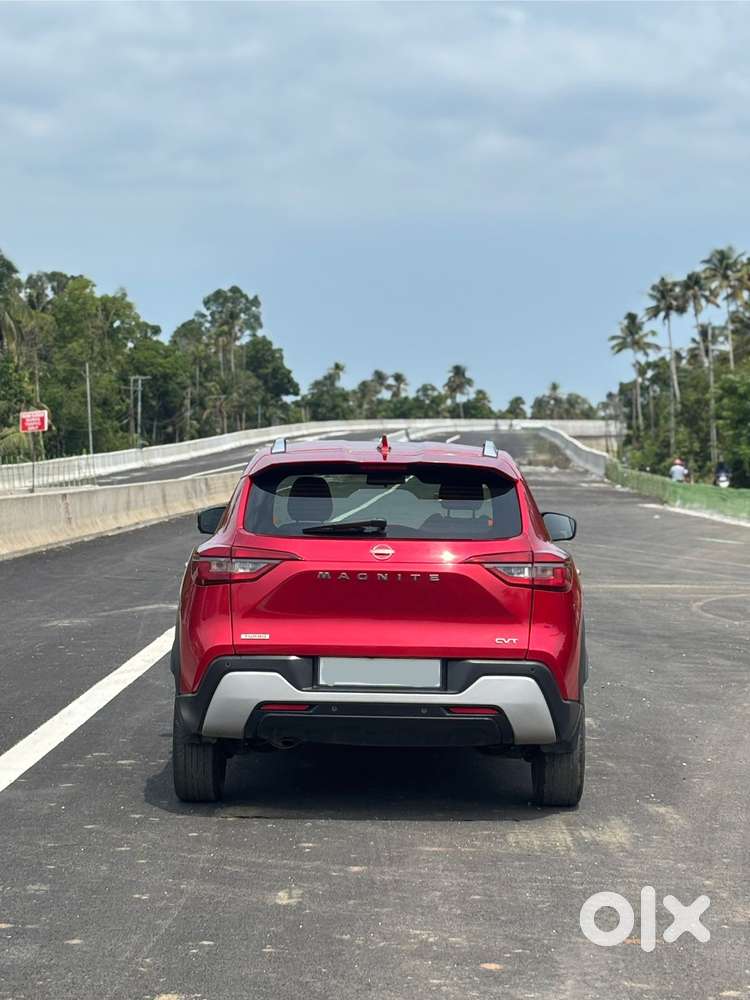 Nissan Magnite 1.0 Xv Premium Turbo Cvt, 2022, Petrol