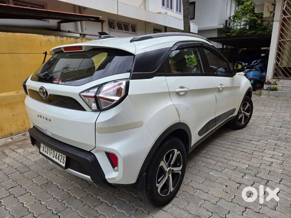 Tata Nexon 1.2 Revotron Xz Plus, 2022, Petrol