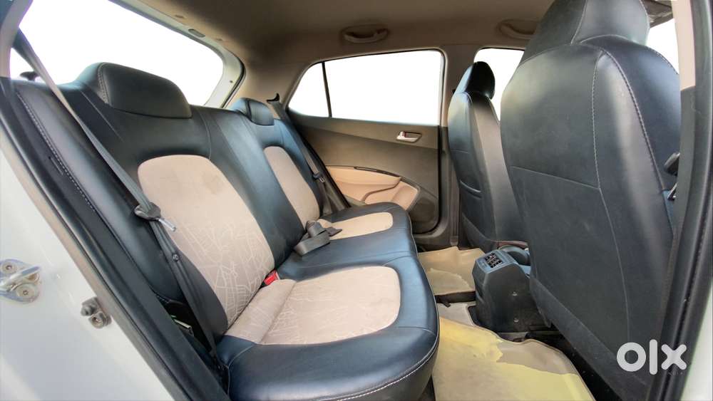 Hyundai Grand I10 [2017-2020] 1.2 Kappa Vtvt Sportz At, 2018, Petrol