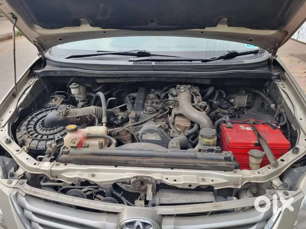 Toyota Innova 2.5 G 2012