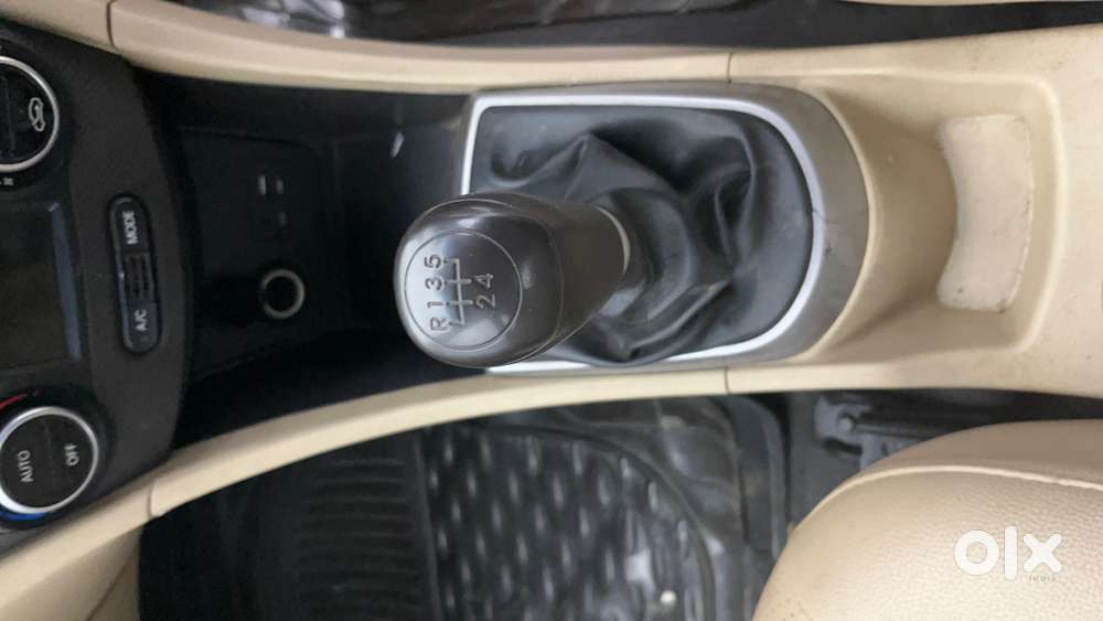 Hyundai Verna 1.6 Vtvt Sx, 2017, Petrol