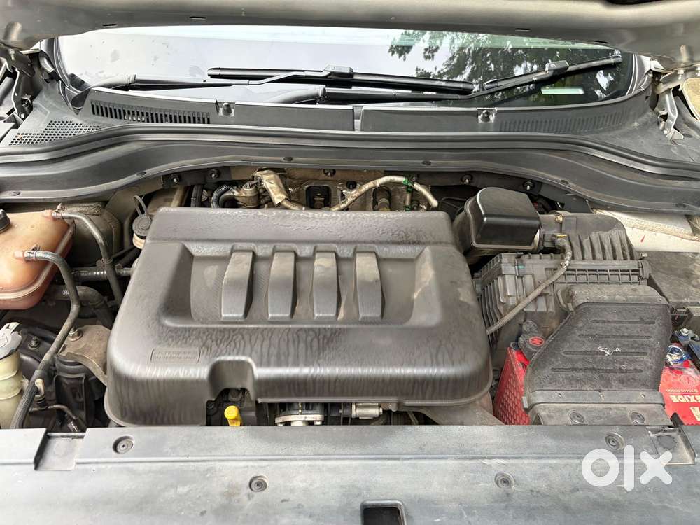 Mahindra Xuv700 2.2 Ax 7 Diesel At Luxury Pack Str, 2023, Diesel
