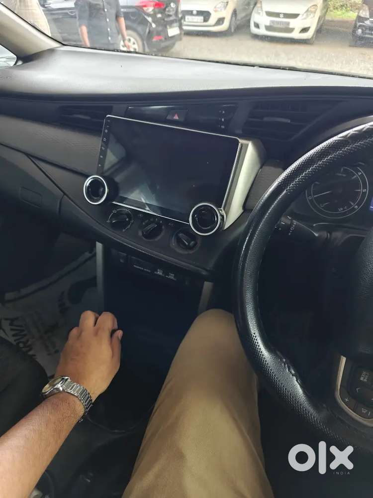 Toyota Innova Crysta 2017