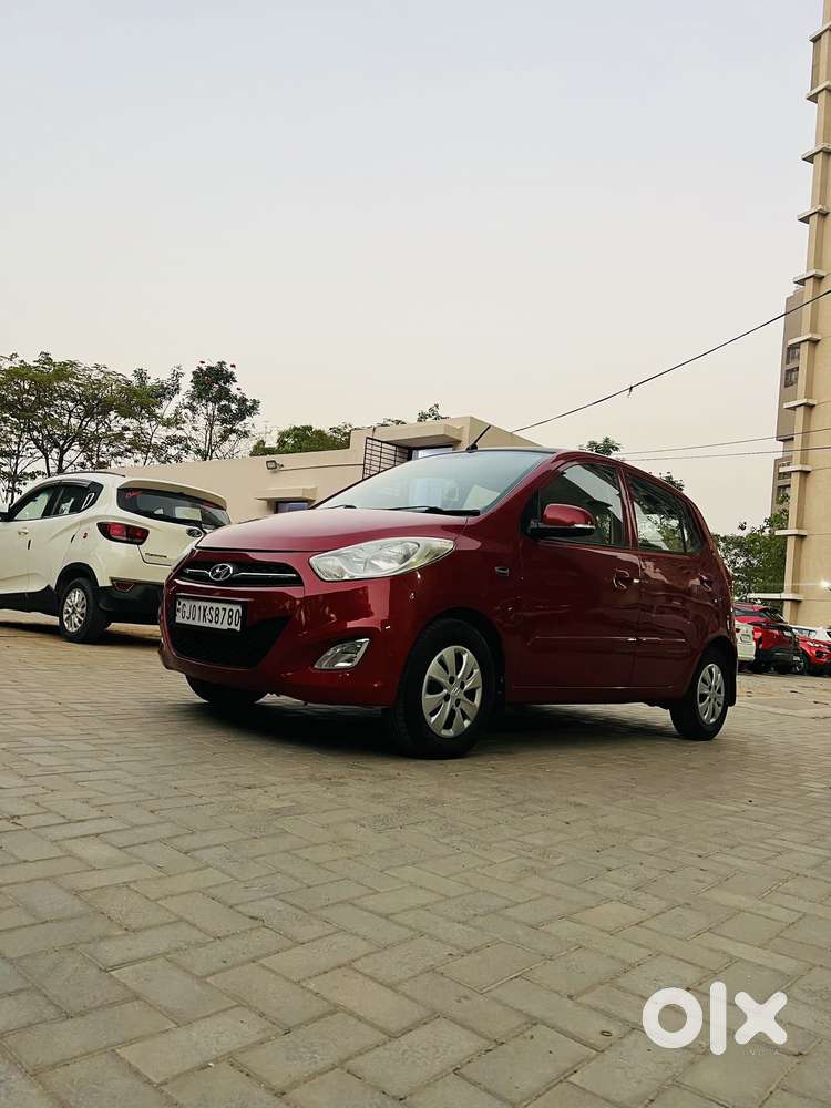 Hyundai I10 Asta Sunroof At, 2013, Petrol